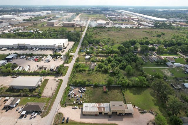 8909 Taub Road, Houston, TX 77064