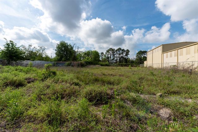 8909 Taub Road, Houston, TX 77064