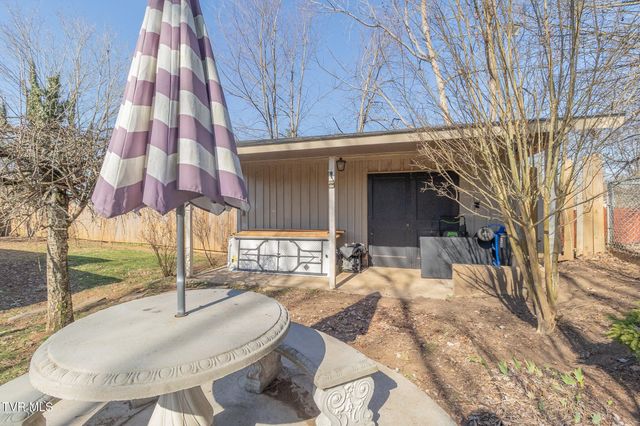 172 Dakota Road, Bristol, VA 24201