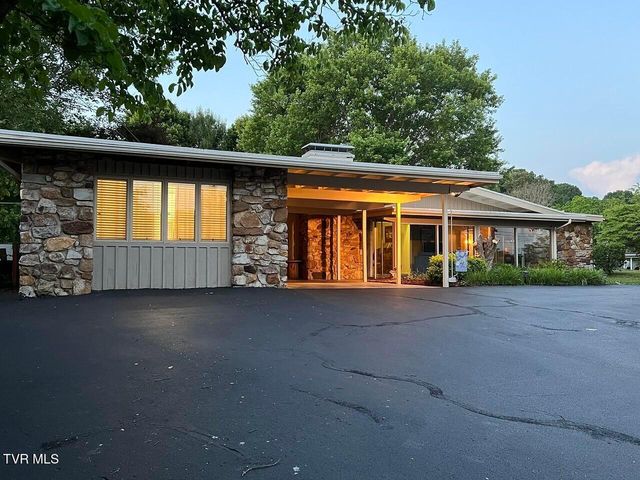 172 Dakota Road, Bristol, VA 24201