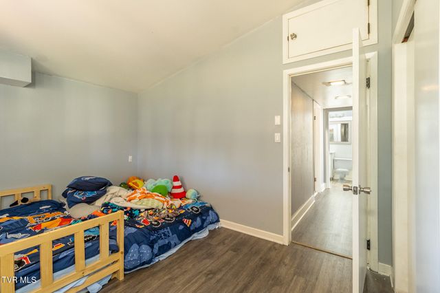 172 Dakota Road, Bristol, VA 24201