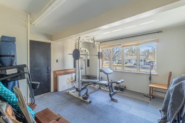 172 Dakota Road, Bristol, VA 24201