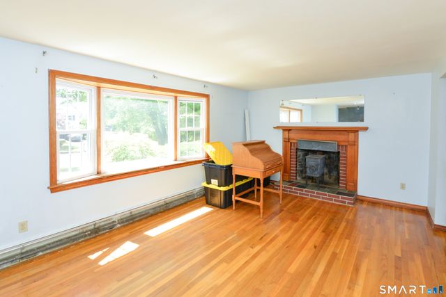 96 Crestwood Trail, East Hartford, CT 06118