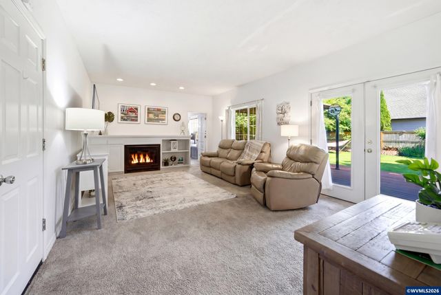 1341 Bent Grass Ct NE, Keizer, OR 97303