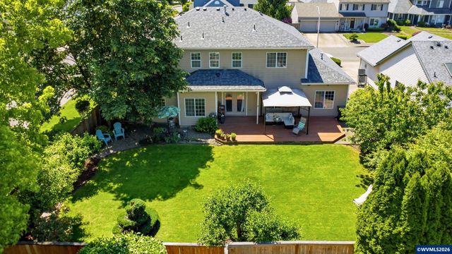 1341 Bent Grass Ct NE, Keizer, OR 97303