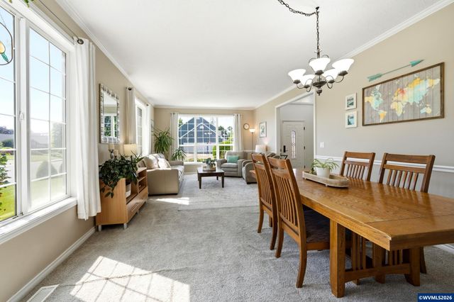 1341 Bent Grass Ct NE, Keizer, OR 97303