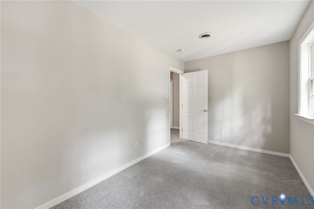 4201 Country Spring Ln, Chesterfield, VA 23236