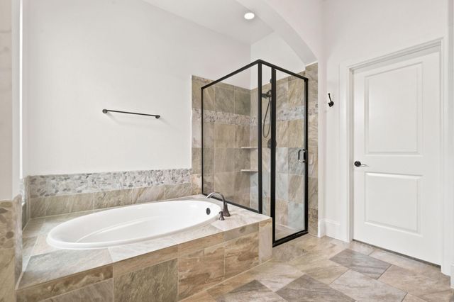 6 Sleeping Colt Place, The Woodlands, TX 77389