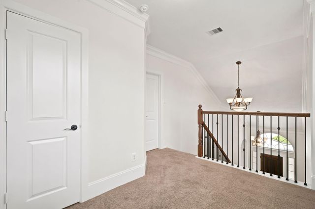 6 Sleeping Colt Place, The Woodlands, TX 77389