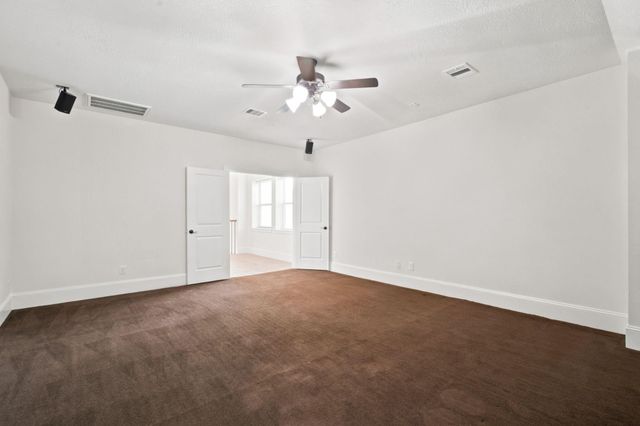 6 Sleeping Colt Place, The Woodlands, TX 77389