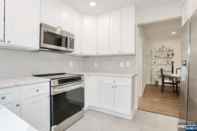 191 Hardenburgh Avenue, Demarest, NJ 07627