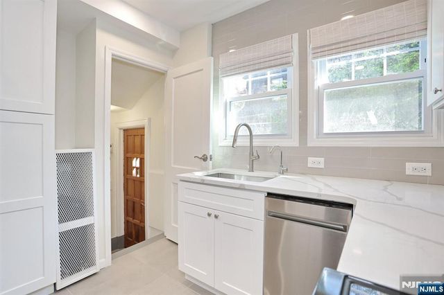 191 Hardenburgh Avenue, Demarest, NJ 07627