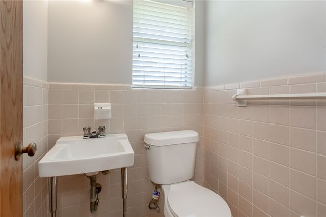 6105 E University Boulevard, Dallas, TX 75214