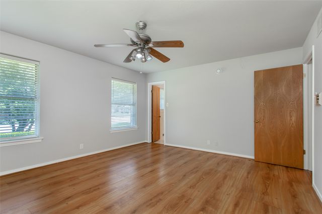 6105 E University Boulevard, Dallas, TX 75214