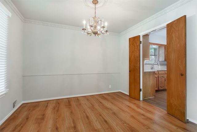 6105 E University Boulevard, Dallas, TX 75214