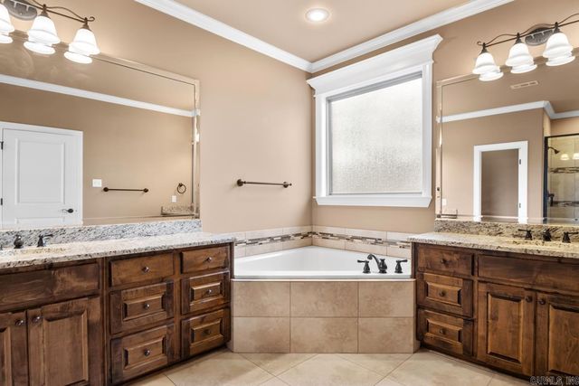 2032 Miramonte Drive, Sherwood, AR 72120