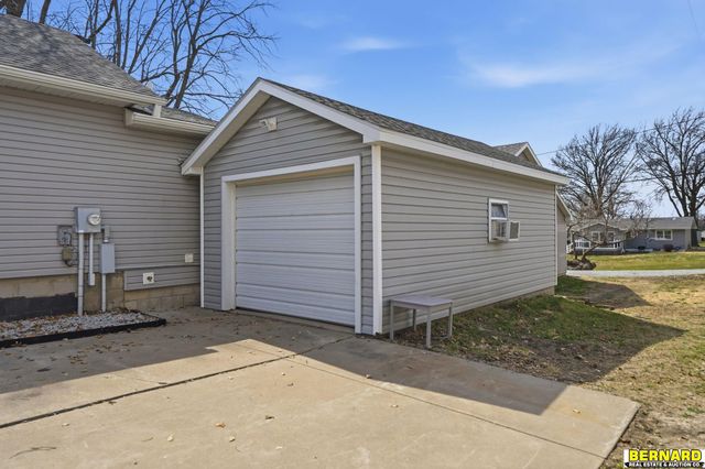 693 N 3rd Street, Tecumseh, NE 68450