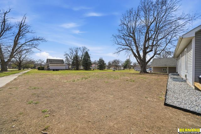 693 N 3rd Street, Tecumseh, NE 68450