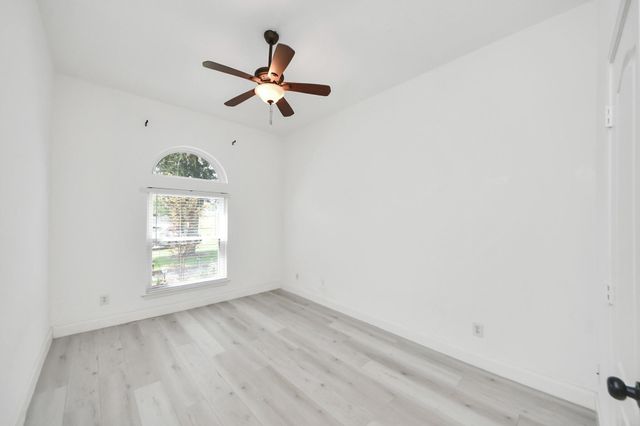 10850 White Oak Point Court, Cypress, TX 77429