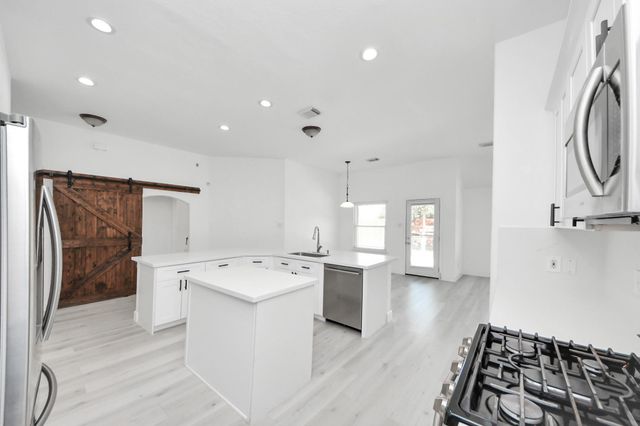 10850 White Oak Point Court, Cypress, TX 77429