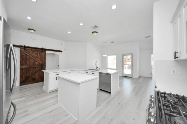 10850 White Oak Point Court, Cypress, TX 77429