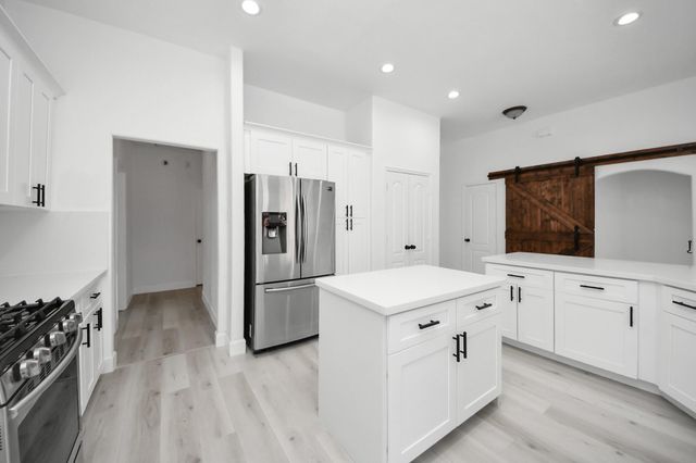 10850 White Oak Point Court, Cypress, TX 77429