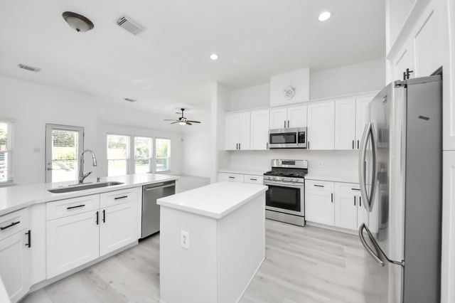 10850 White Oak Point Court, Cypress, TX 77429