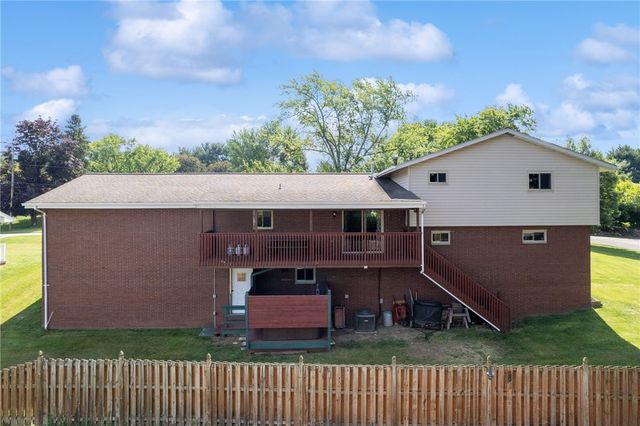 170 Summit Dr, North Huntingdon, PA 15642