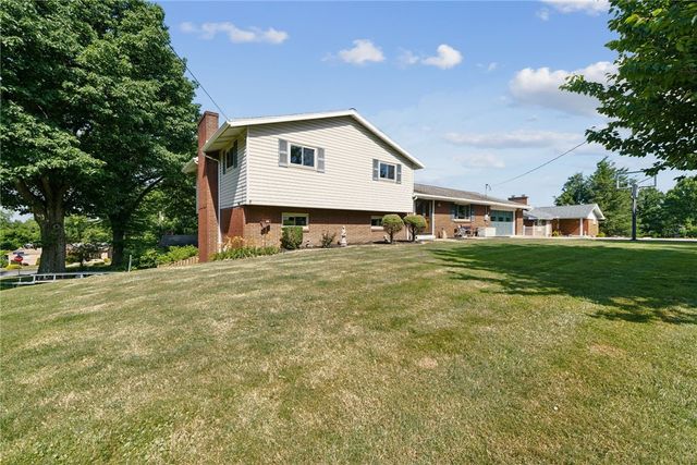 170 Summit Dr, North Huntingdon, PA 15642