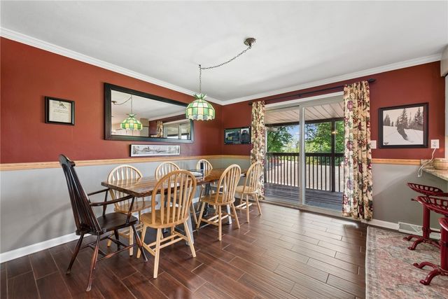 170 Summit Dr, North Huntingdon, PA 15642