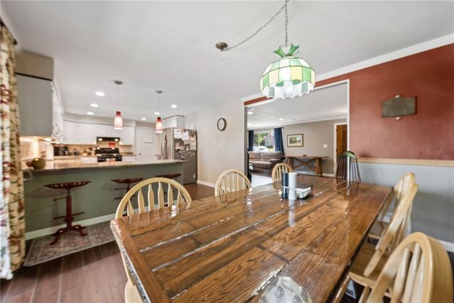 170 Summit Dr, North Huntingdon, PA 15642