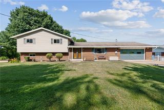 170 Summit Dr, North Huntingdon, PA 15642