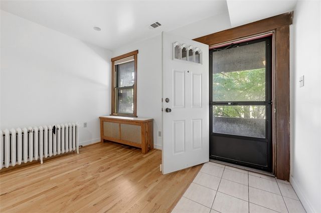 3590-3592 Beechwood Blvd, Greenfield, PA 15217