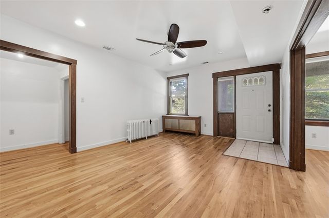 3590-3592 Beechwood Blvd, Greenfield, PA 15217