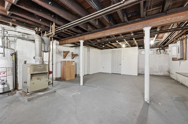 3590-3592 Beechwood Blvd, Greenfield, PA 15217