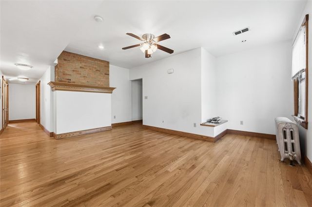 3590-3592 Beechwood Blvd, Greenfield, PA 15217