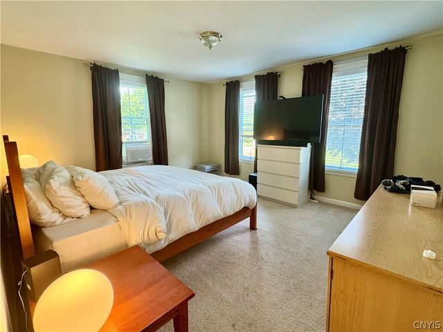 71 College Street, Kirkland, NY 13323