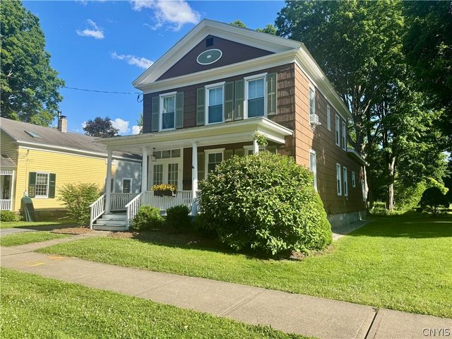 71 College Street, Kirkland, NY 13323