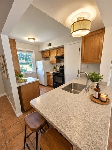 2003 Windsor Drive 2003, Framingham, MA 01701