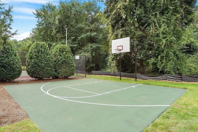 2003 Windsor Drive 2003, Framingham, MA 01701