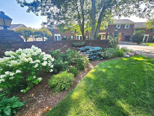 2003 Windsor Drive 2003, Framingham, MA 01701