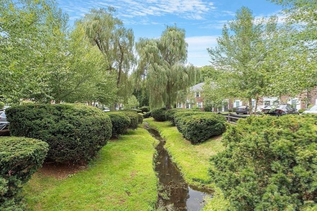 2003 Windsor Drive 2003, Framingham, MA 01701