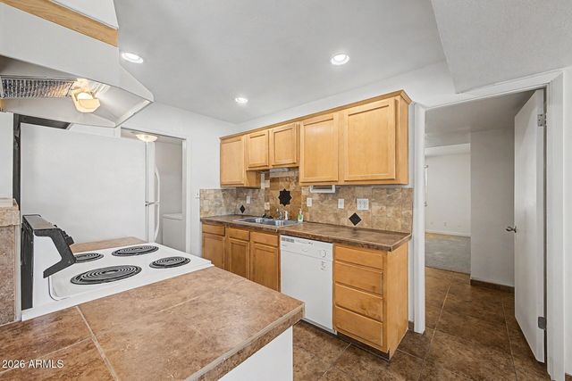 1503 E Newport Drive, Tempe, AZ 85282