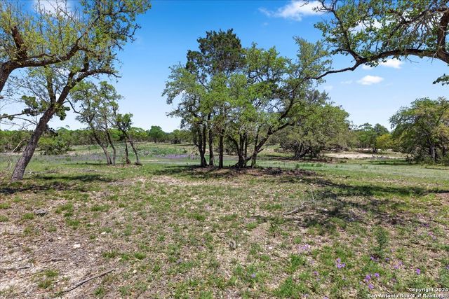 729 Rabbit Road, Wimberley, TX 78676
