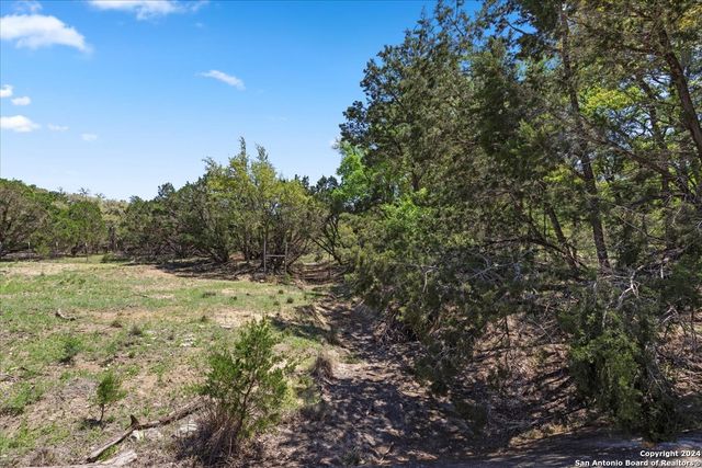 729 Rabbit Road, Wimberley, TX 78676