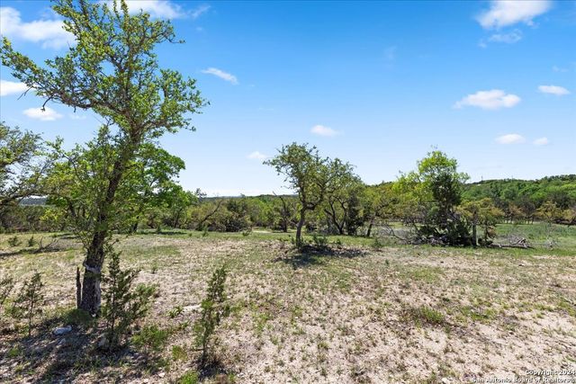 729 Rabbit Road, Wimberley, TX 78676