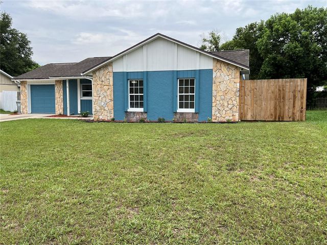 6 E THRUSH STREET, Apopka, FL 32712