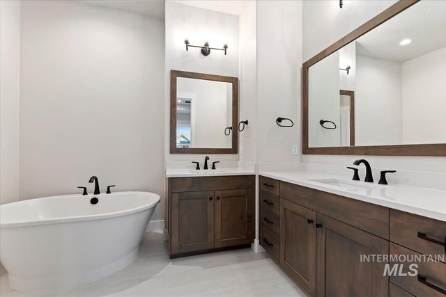 779 W Buroak Dr, Meridian, ID 83642