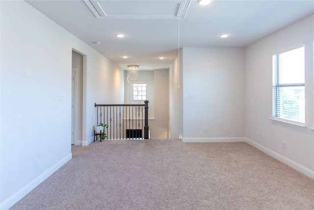 2280 Washington Drive, Carrollton, TX 75010
