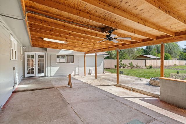 62 Winema Way, Medford, OR 97501